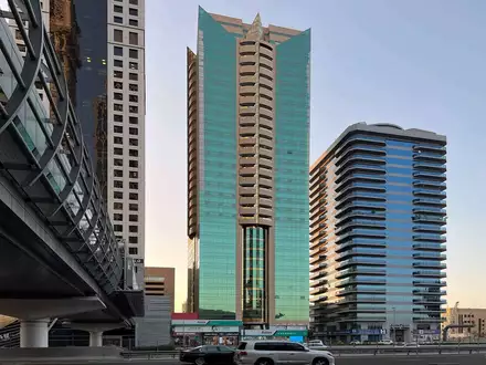 Бизнес-центр Al Manal Tower