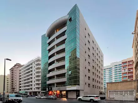Бизнес-центр Al Bader Building