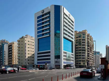 Бизнес-центр Al Ansari Business Center