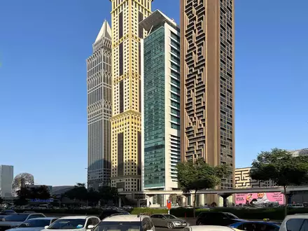 Бизнес-центр Capricorn Tower