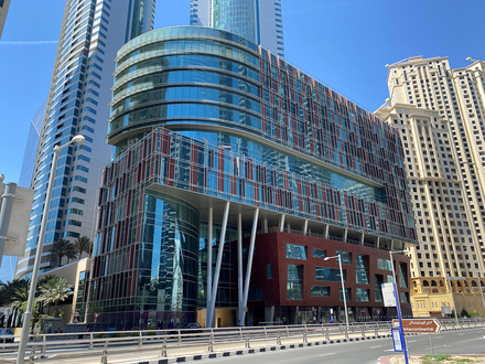 Бизнес-центр Al Fattan Office Tower