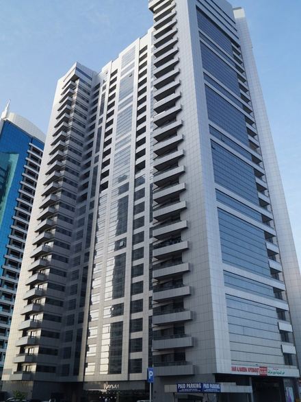 Бизнес-центр Al Warsan Tower